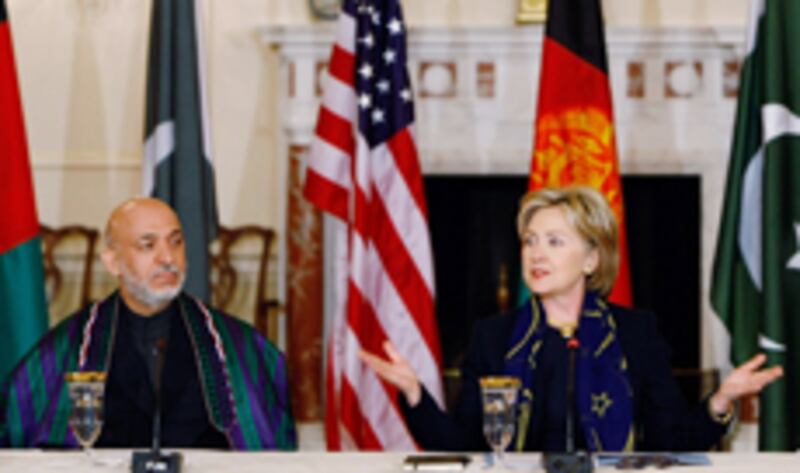 articles/2009/03/31/is-she-selling-the-wrong-plan/alsan-afghanistan_cmzzpy