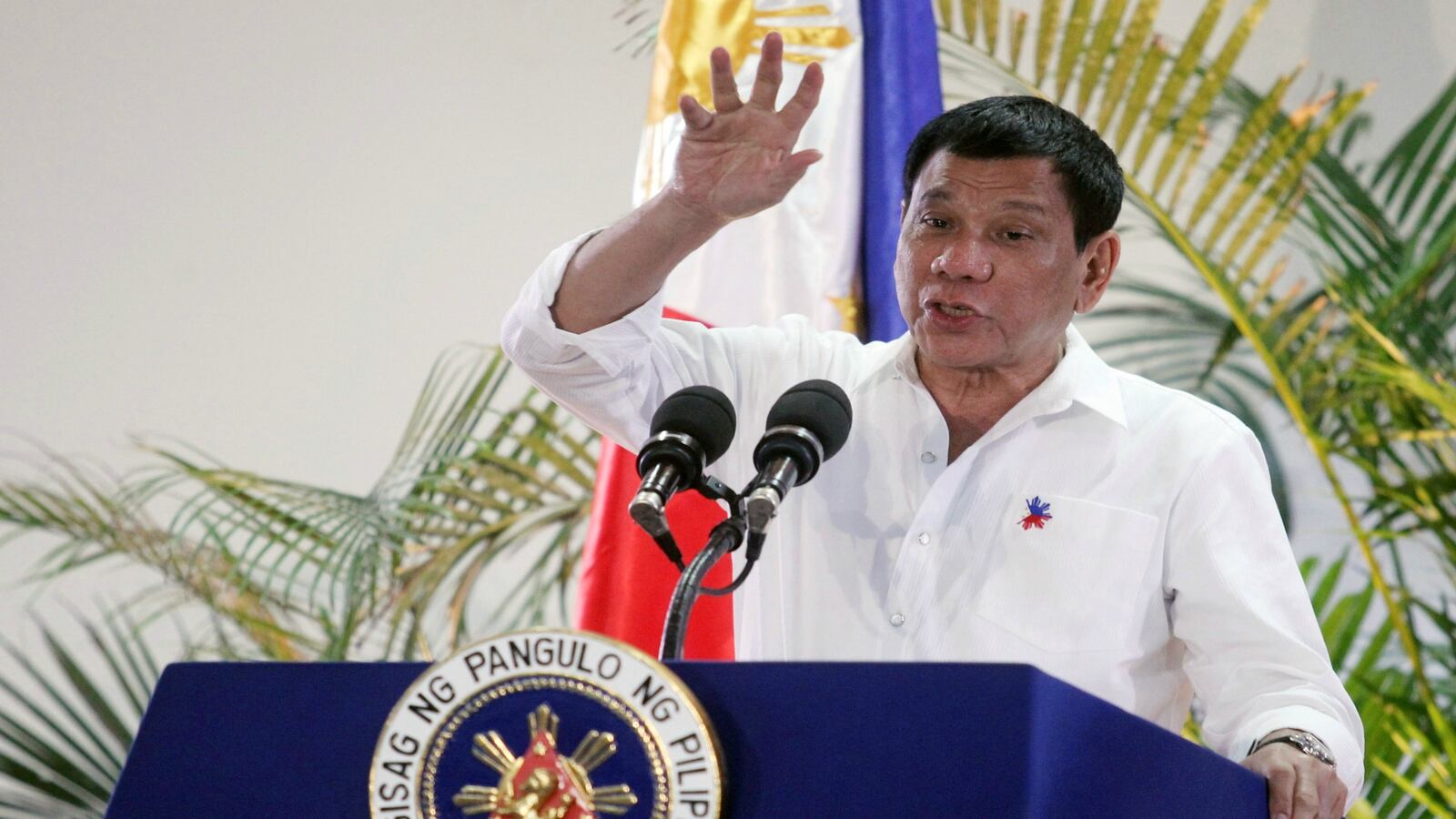 cheats/2016/10/28/duterte-says-god-told-him-to-stop-swearing-so-much/161027-duterte-voice-of-god-cheat_fftpoq
