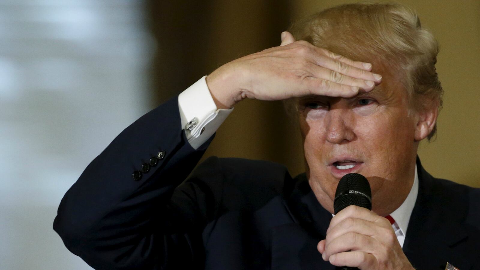 cheats/2016/02/19/trump-day-1-of-iraq-invasion-success/160219-trump-war-cheat_jkbk3r