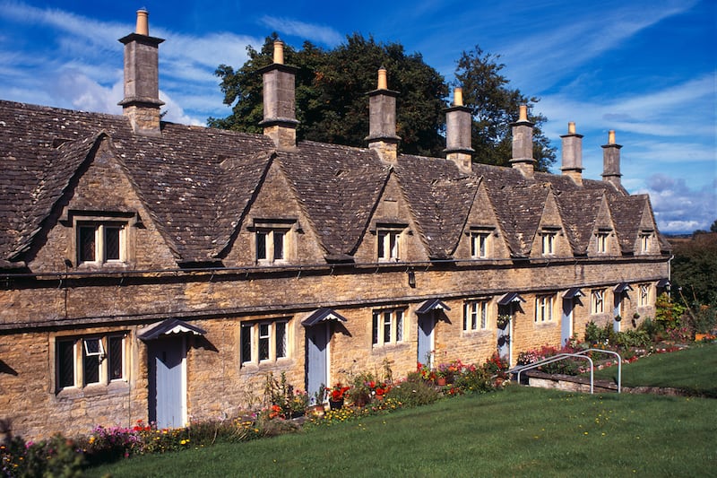 articles/2011/07/16/news-of-the-world-chipping-norton-country-escape-for-britain-s-elitej/chipping-norton-underhill_ehhbka