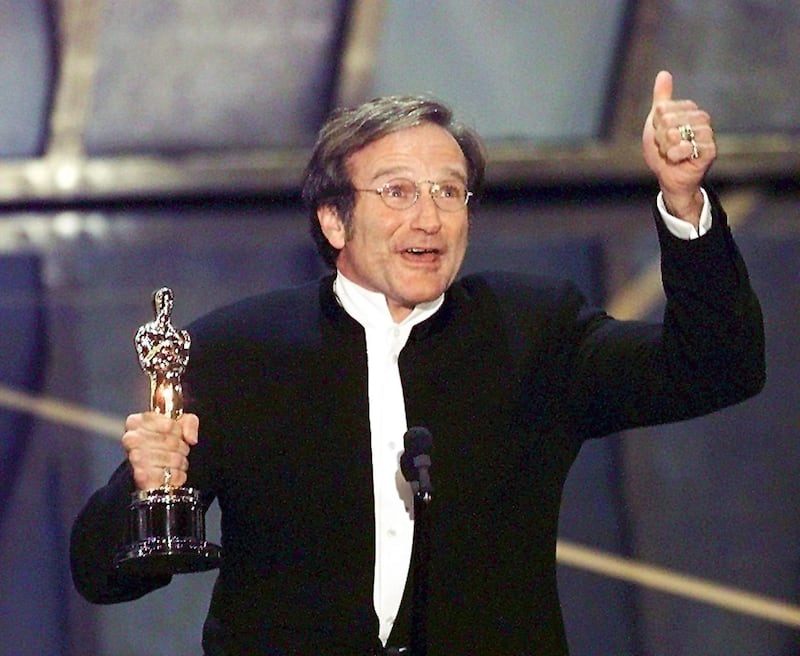 Robin Williams Celebrating Oscar