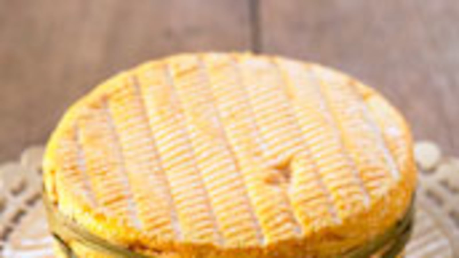 articles/2010/01/14/why-we-love-stinky-cheese/slate-washed-rind-cheese_74746_skbbqh