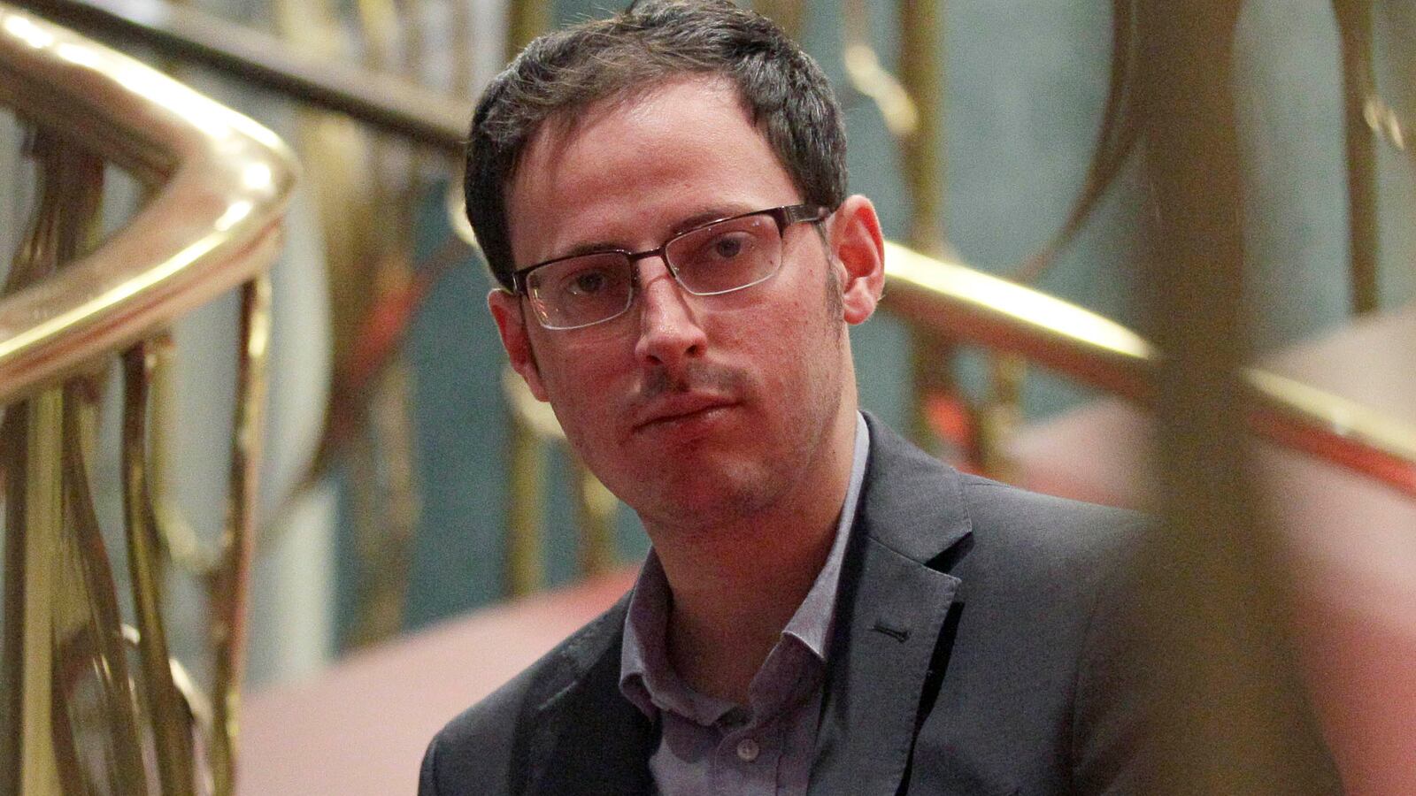 cheats/2013/07/23/nyt-public-editor-silver-didn-t-fit-in/130723-nate-silver-cheat_ykvbqe