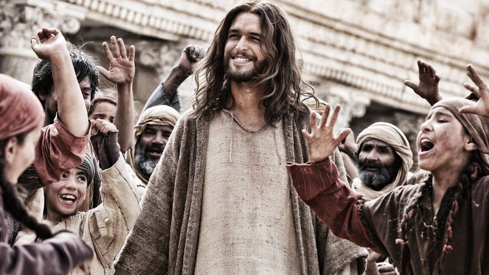 articles/2014/03/09/can-a-jew-get-down-with-hot-jesus-from-son-of-god/140309-lieberman-son-of-god-tease_heeuwd
