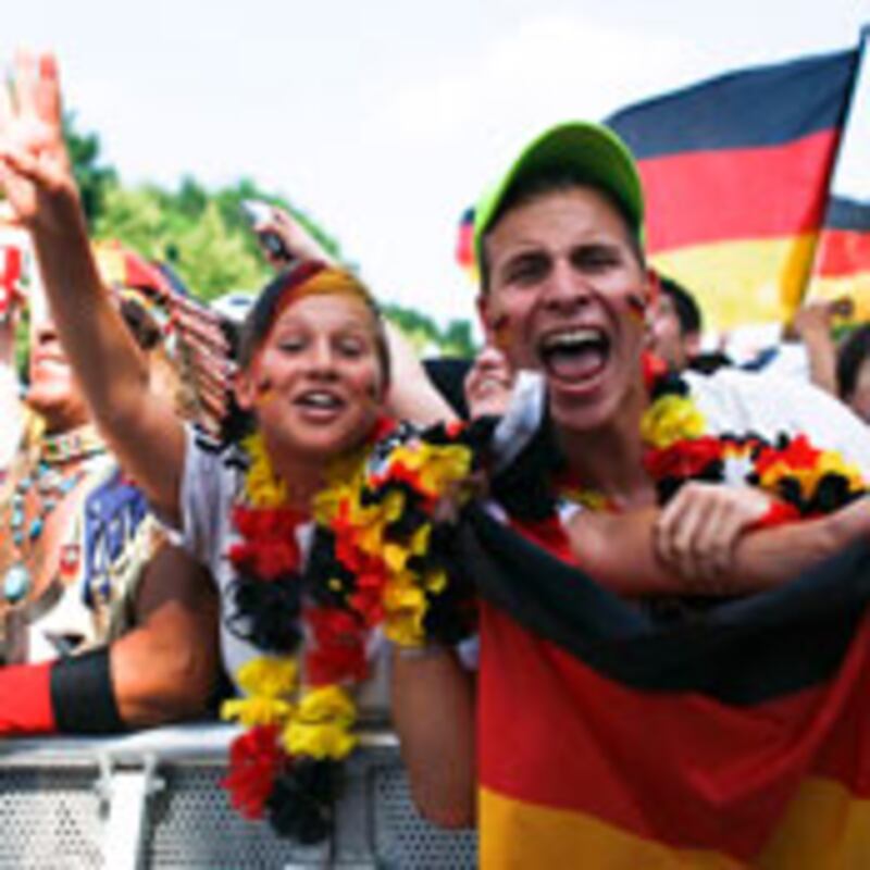 articles/2010/07/07/world-cup-why-we-should-root-for-germany-to-win/varadarajan-germany-fans_111831_mrtcbn