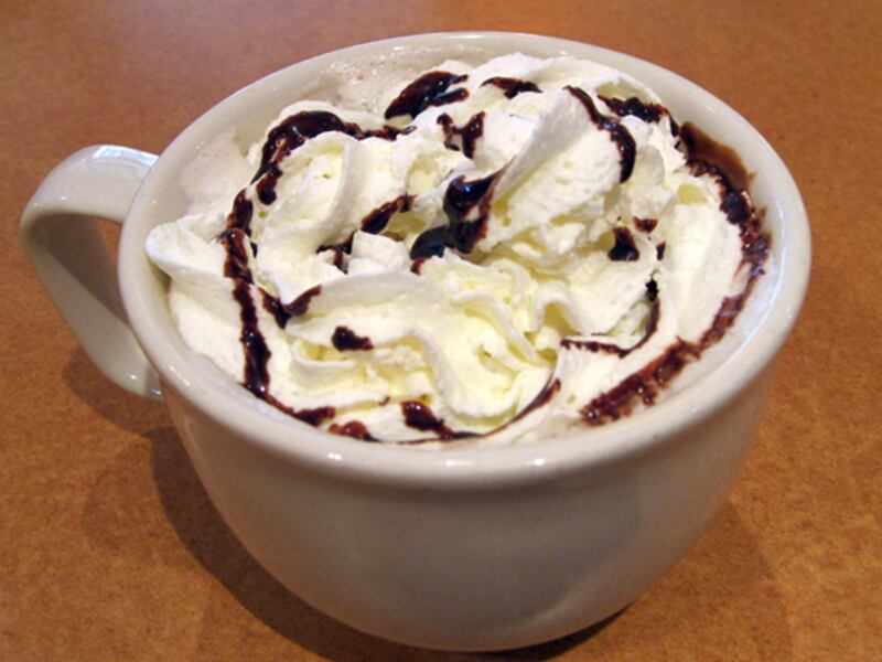 galleries/2010/12/06/holiday-drinks-that-kill/holiday-drinks-that-kill---peppermint-hot-chocolate--panera_sepbdy