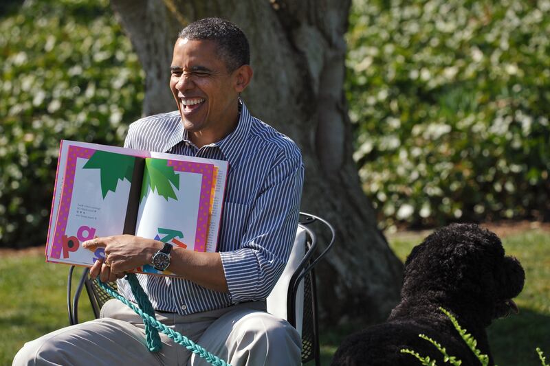 galleries/2013/04/01/obama-s-on-a-roll-photos-from-the-white-house-easter-egg-hunt/130401-white-house-easter-09_geqoih