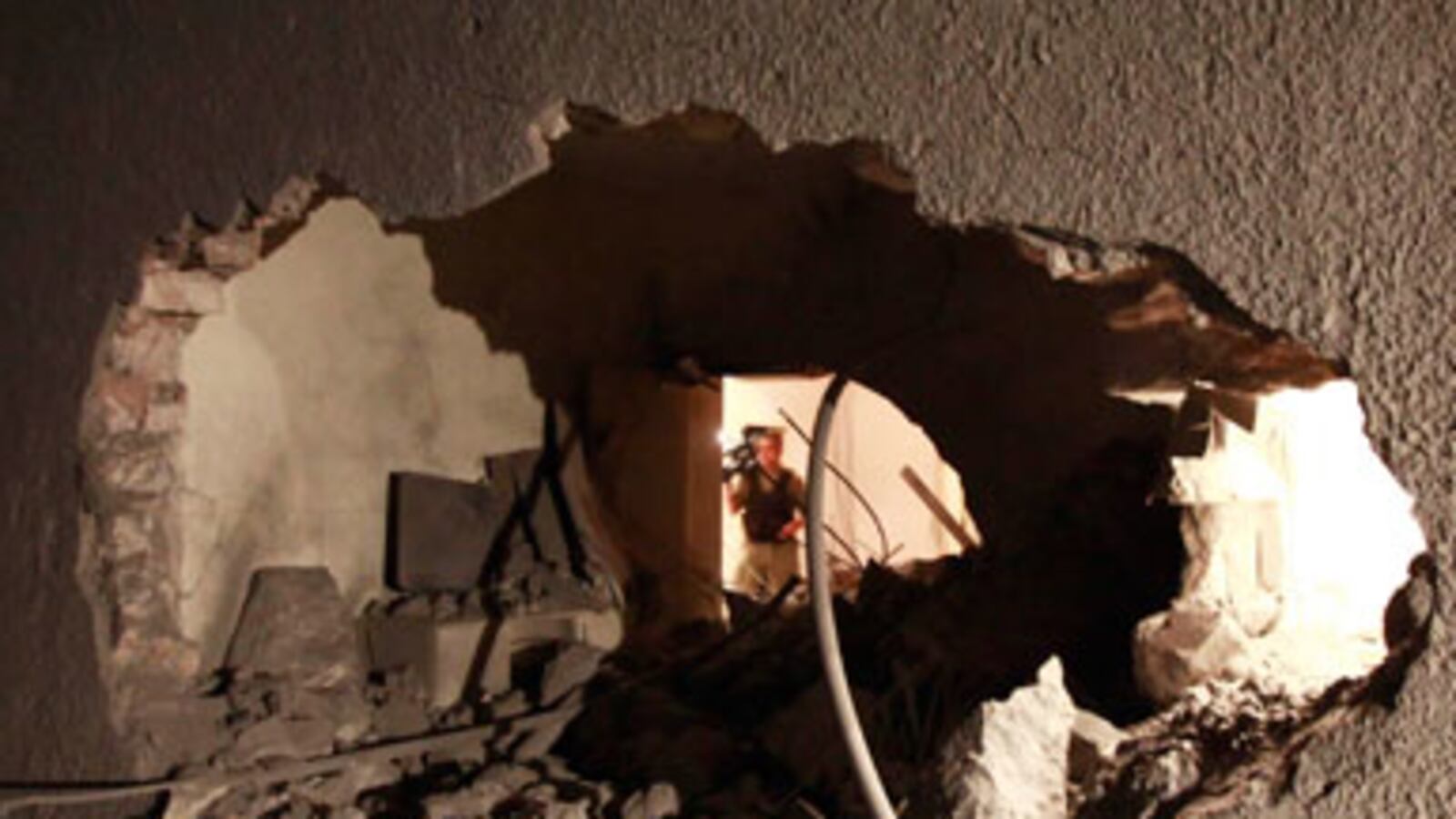 cheats/2011/04/30/saif-gaddafi-killed-in-nato-strike/irving-saif-gaddafi_177015_v8ywnp