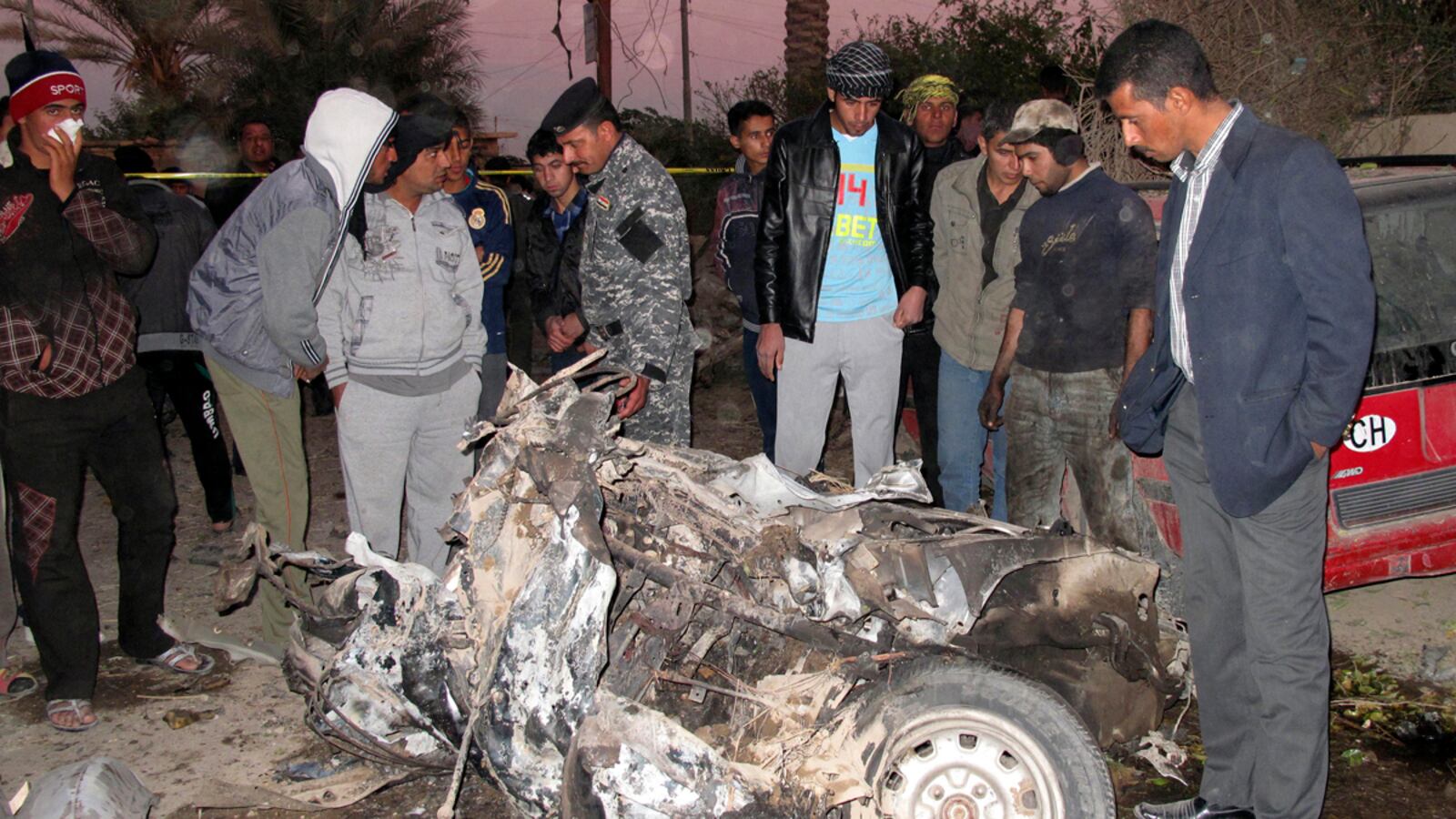 cheats/2011/12/05/bombings-target-shiite-iraqis/iraq-violence-bombing-cs_btzty9