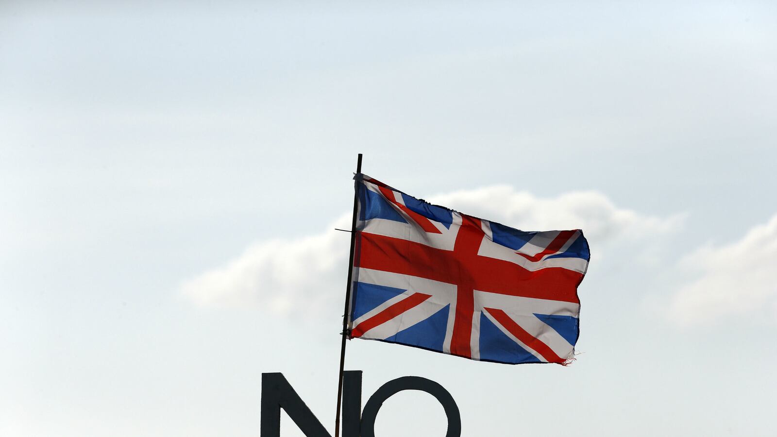 cheats/2014/09/18/scotland-votes-to-remain-british/140918-scotland-no-vote-cheat_pk6nw6