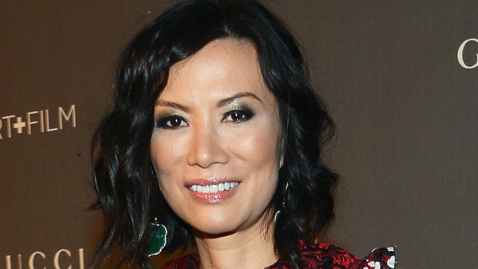 cheats/2013/07/30/wendi-murdoch-hires-new-lawyer/130730-wendi-deng-cheat_m9s9dq