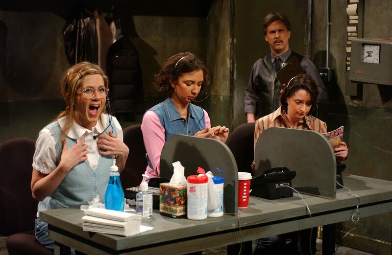 Jennifer Anisston as Jean, Maya Rudolph, Rachel Dratch, Chris Parnell as Mr. Caruthers