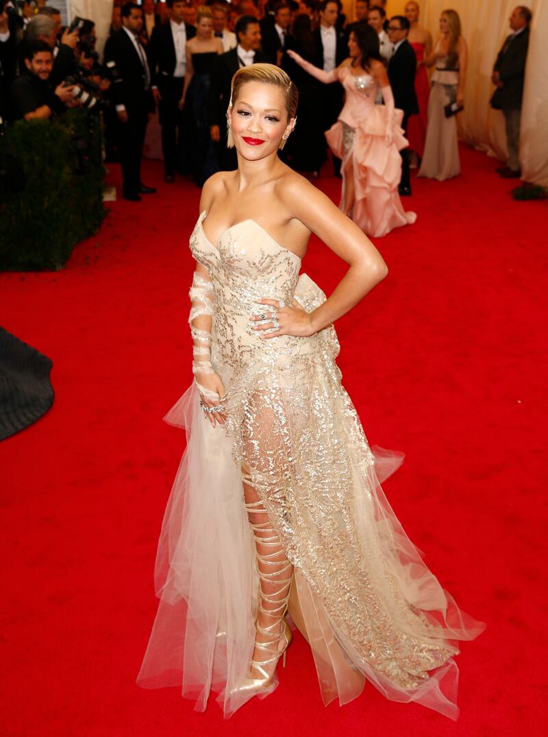 galleries/2014/05/06/met-gala-2014-red-carpet-best-dressed-from-costume-institute-gala/met-costume-gala-2014-rita_a2xixe
