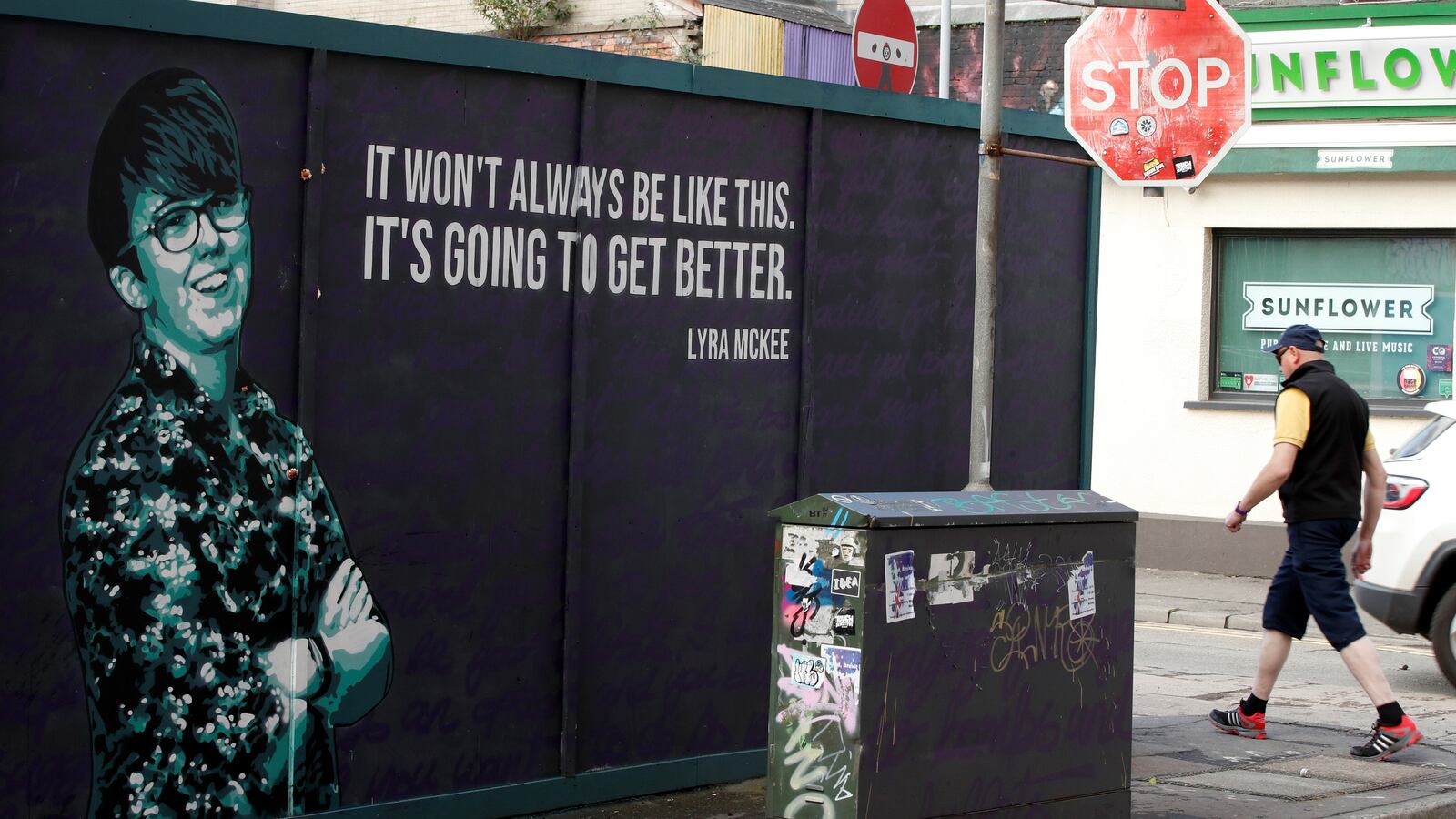 2019-09-06T144319Z_1810093465_RC134643A2C0_RTRMADP_3_NIRELAND-VIOLENCE_p6eoyk