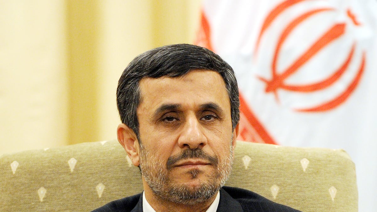 cheats/2012/04/12/diplomats-meet-for-iran-nuke-talks/-mahmoud-ahmadinejad-cheat_pjrroo