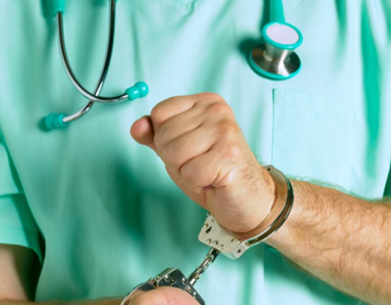 articles/2010/12/24/obamacare-criminalizing-medicine/dalmia-obamacare_148986_auiabk