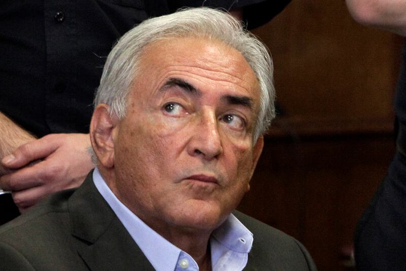 articles/2011/06/30/dominique-strauss-kahn-case-falls-apart/dsk-could-walk_pjxs0m