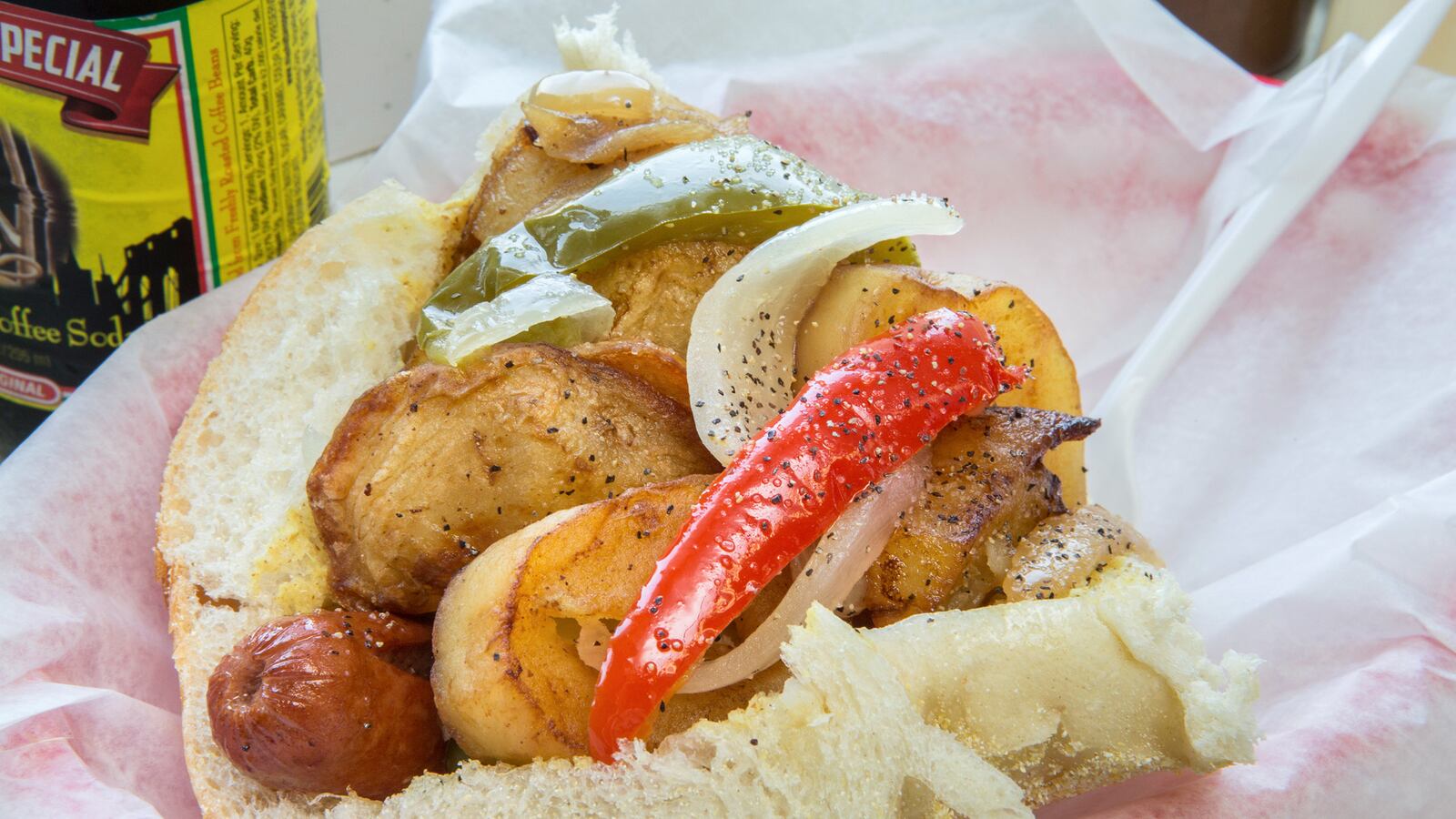 articles/2014/06/15/the-jersey-shore-s-biggest-weiners-are-at-jimmy-buff-s/140613-stern-roadfood-tease_ixl9fh