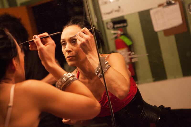 galleries/2016/09/05/behind-the-scenes-of-the-coney-island-sideshow/160902_coney_island_12_hme1eq