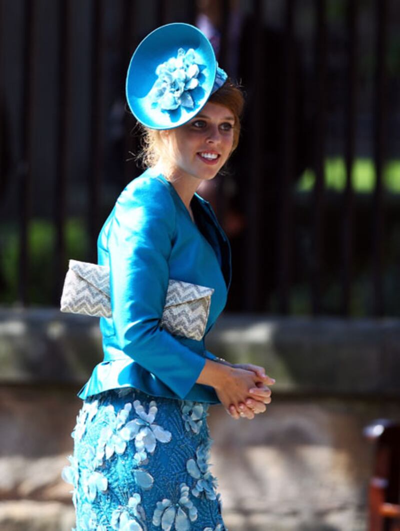 galleries/2011/07/30/zara-phillips-mike-tindall-wed-photos/beatrice-phillips-wedding_uzkcfq