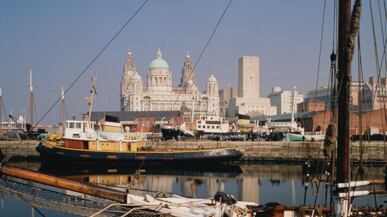 articles/2011/02/18/travel-writer-jan-morris-praises-liverpool/morris-liverpool_161018_pchs8z