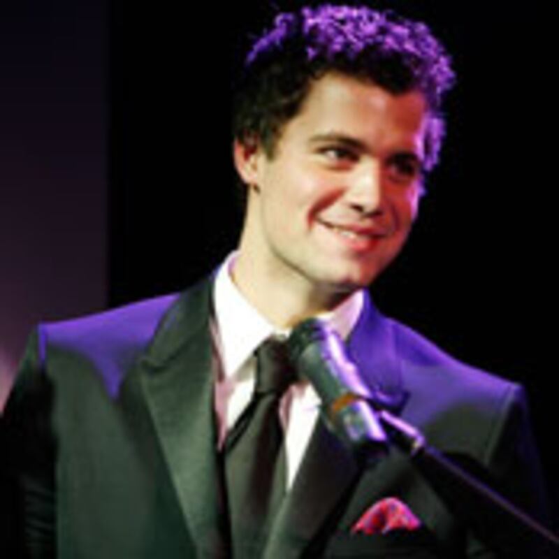 articles/2009/11/12/levi-johnston-gets-a-porn-award/bernstein-fleshbot_62323_z4xfcg