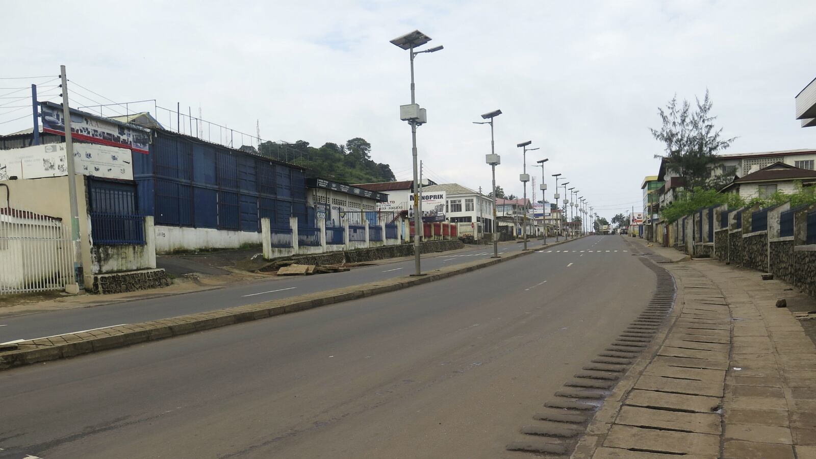 cheats/2014/09/22/ebola-lockdown-declared-a-success/140921-ebola-lockdown-cheat_oflatx