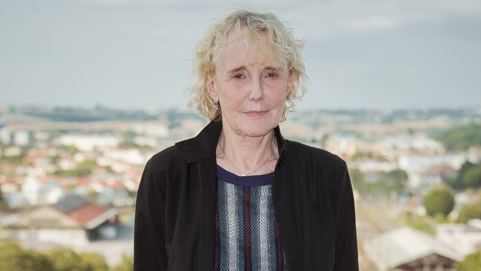 171013-Schager-Claire-Denis-hero_bd3cdq