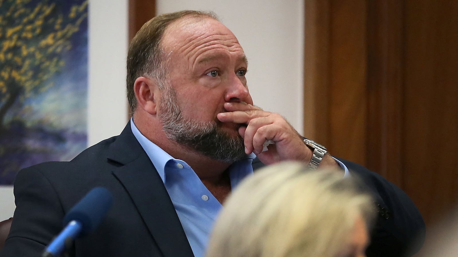 2022-08-03T181757Z_61684405_RC2ZOV99DUDO_RTRMADP_3_ALEXJONES-DEFAMATION-TRIAL_tbmslp