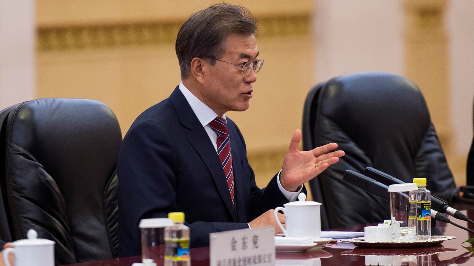 REUTERSNicolas_AsfouriPool_c9r8g1