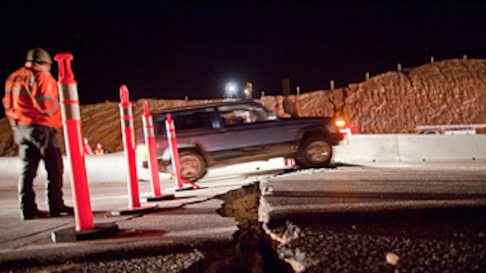 cheats/2010/04/05/earthquake-hits-border-towns-hardest/mexico-earthquake-1_rgjnce