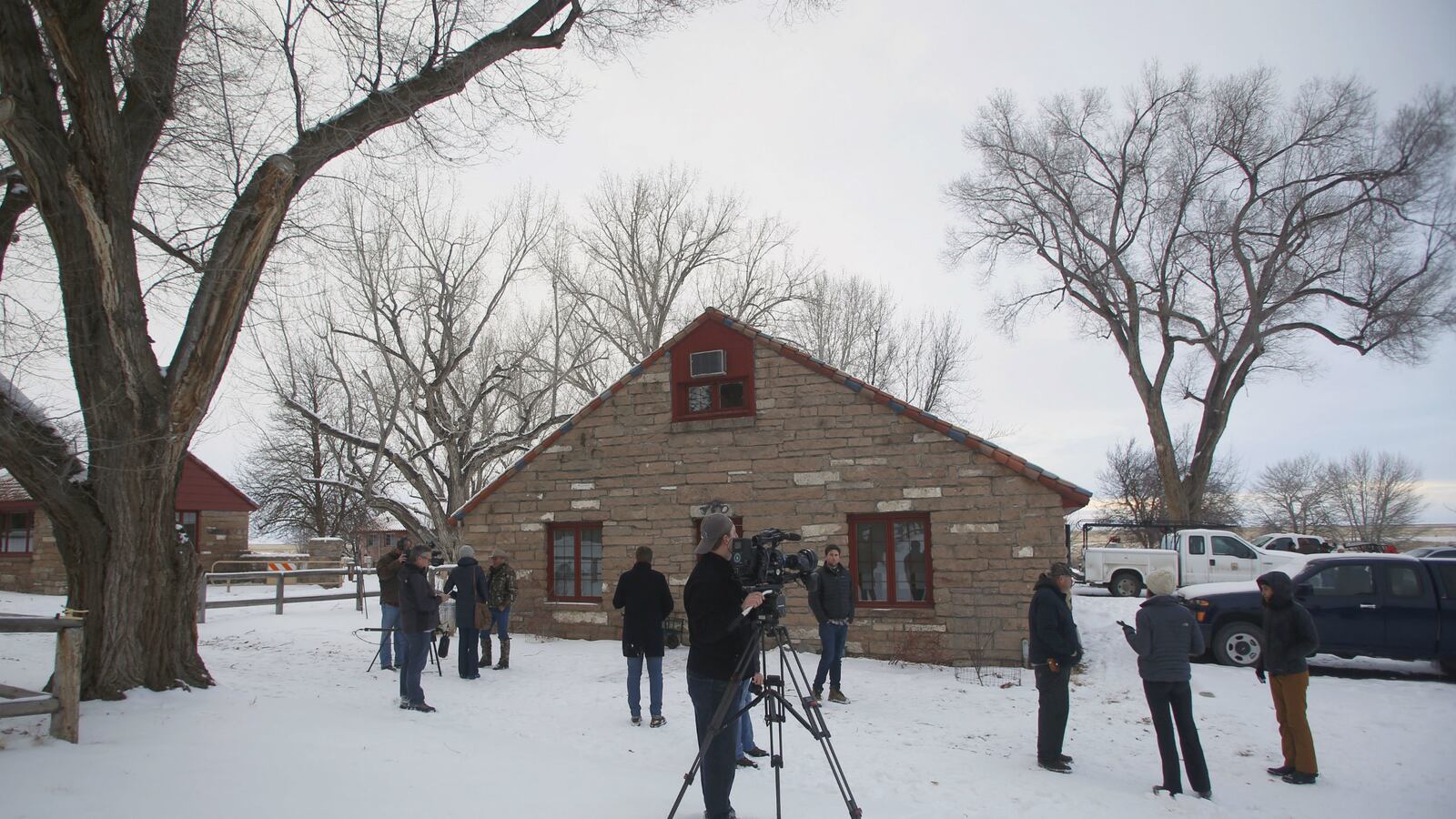 cheats/2016/01/04/rancher-this-is-a-peaceful-protest/160104-oregon-wildlife-reserve-standoff-cheat_lx3jzr
