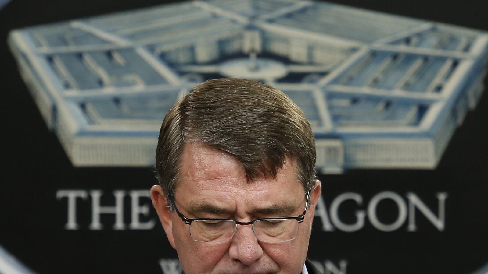 cheats/2015/09/15/analysts-find-cooked-isis-intel-evidence/150915-pentagon-cheat_pho8j7