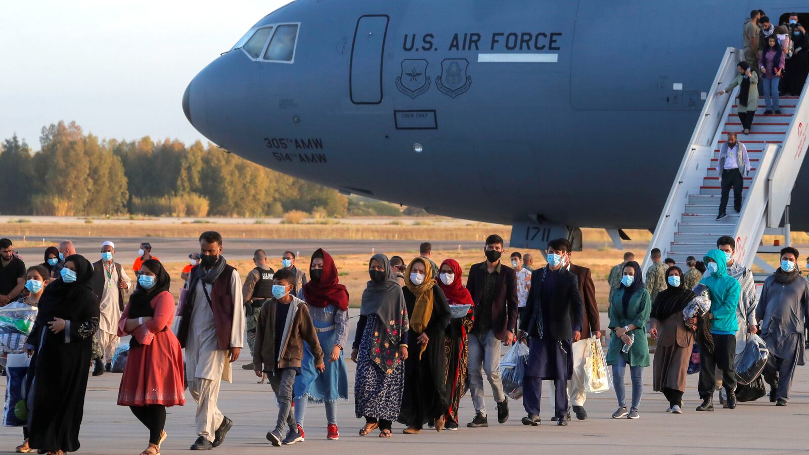 2021-08-31T070504Z_1403482851_RC26GP9REDC1_RTRMADP_3_AFGHANISTAN-CONFLICT-SPAIN_huvenk