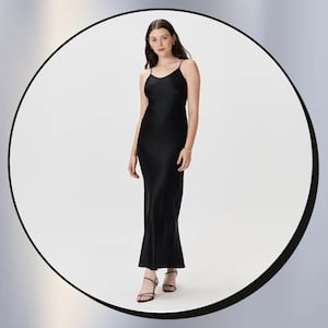 Quince 100% Washable Silk Maxi Dress Review.