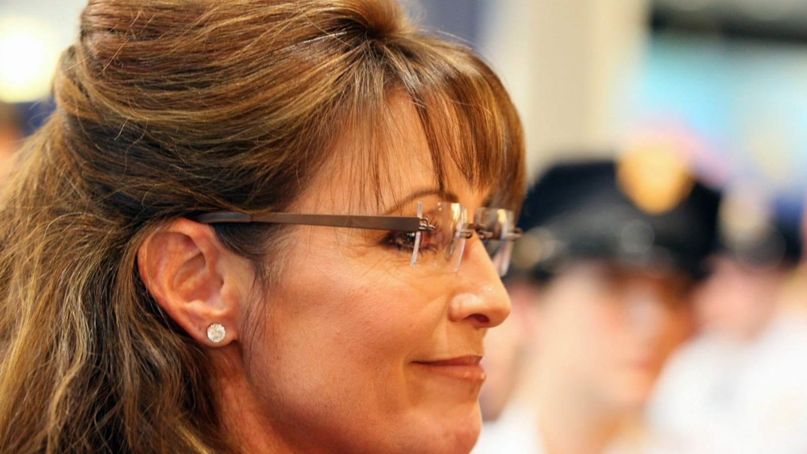 cheats/2012/07/29/cnn-sorry-for-palin-song-choice/palin-cnn-cheat_c24mxo