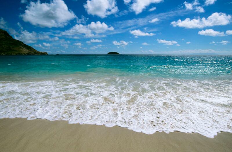 galleries/2009/08/17/nude-beaches/nude-beaches---grande-saline-beach_j4sgy8