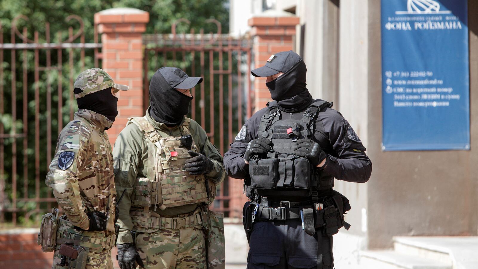 2022-08-24T065004Z_1675170327_RC2U2W9MLZ79_RTRMADP_3_UKRAINE-CRISIS-RUSSIA-POLITICIAN_xd4pyn