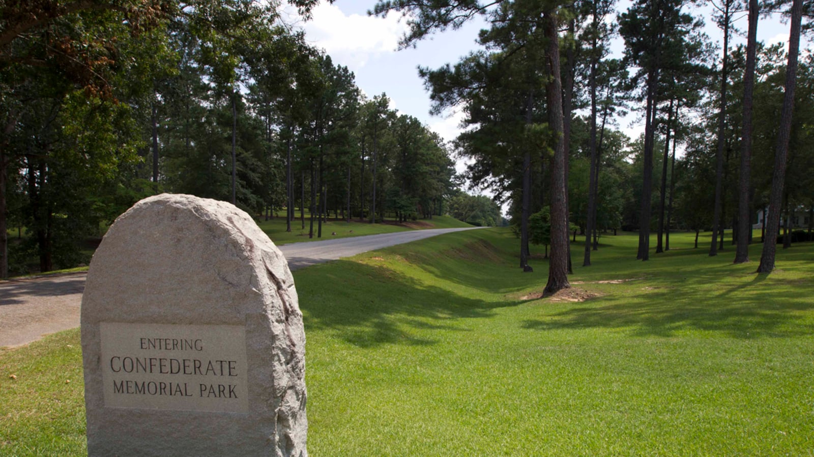 cheats/2011/07/20/alabama-still-collecting-confederate-tax/confederate-park-tax-cheat_nq6ak6