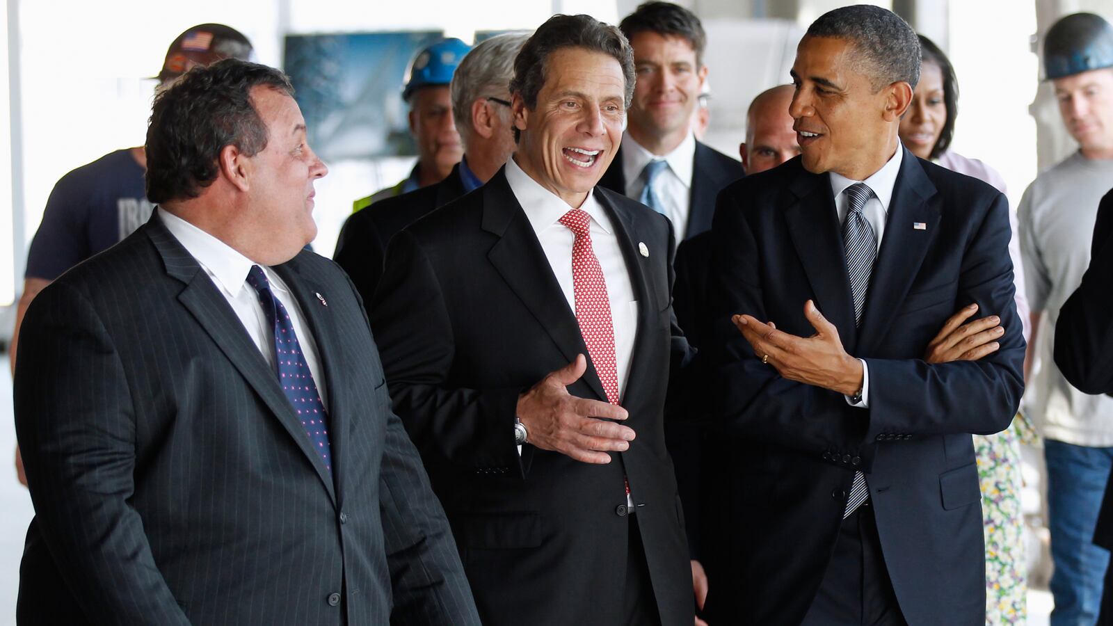 articles/2013/12/03/christie-and-cuomo-s-awkward-embrace/131202-jacobs-christie-tease_irxr4h