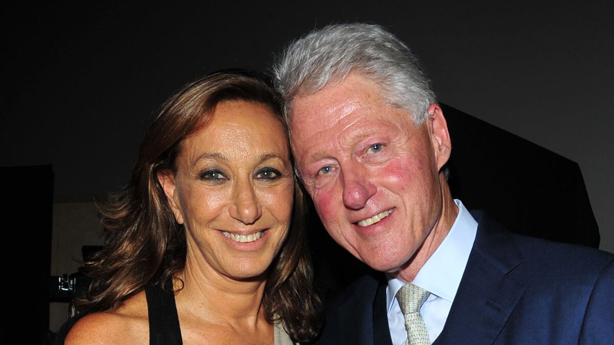 articles/2011/06/15/donna-karan-s-zen-approach-to-cancer/donna-karan-zen_kulze_m5x0vf