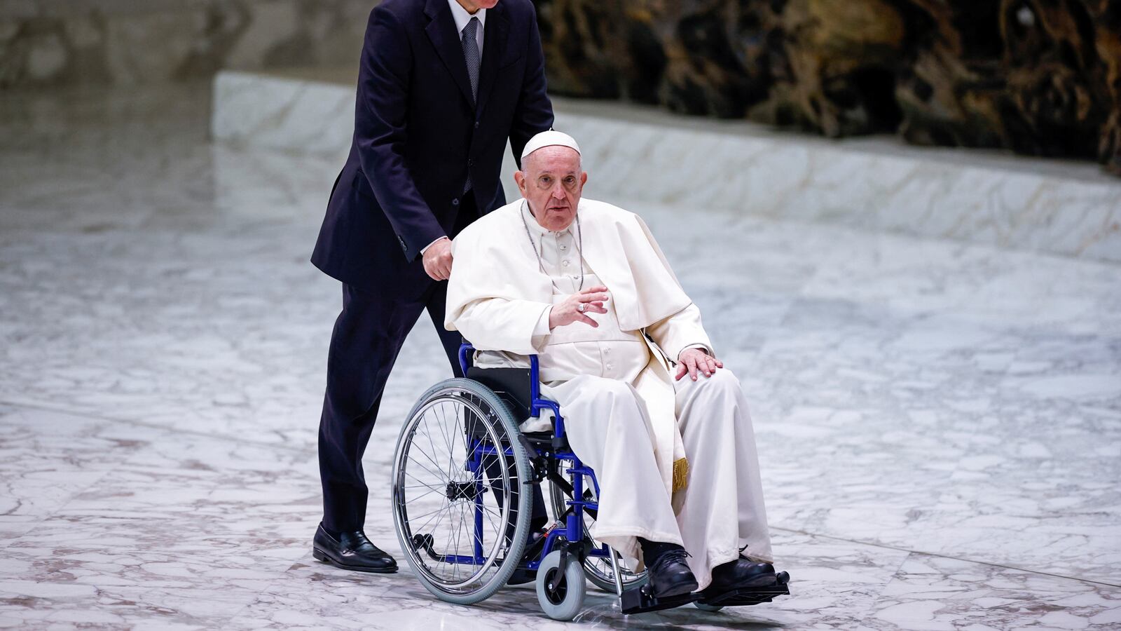 2022-05-05T092935Z_1385498869_RC2X0U9N5NTH_RTRMADP_3_POPE-SUPERIORS-GENERAL_z1apam