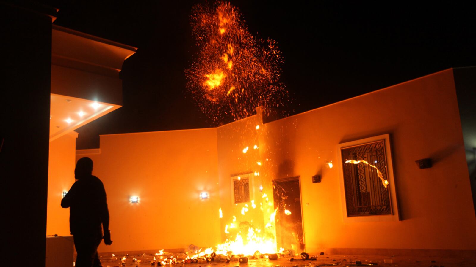 cheats/2016/06/28/benghazi-report-hillary-should-ve-known/160628-benghazi-report-cheat_mbrwd0