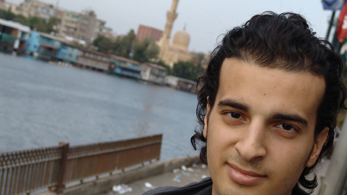 articles/2012/01/30/freed-egyptian-blogger-vows-to-keep-up-his-opposition-to-the-ruling-generals/egypt-blogger-beach_srdobj