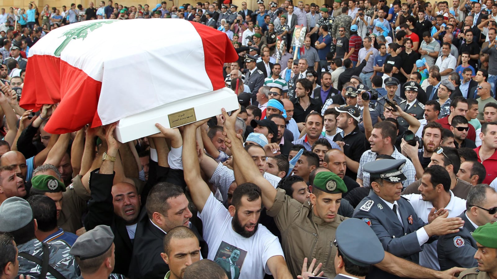 articles/2012/11/01/syria-conflict-contagious-in-the-region/giglio-syria-regional-tensions-tease-embed_dwqbqe