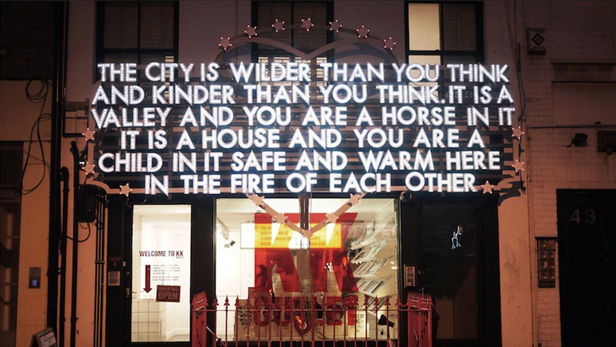 articles/2013/09/12/robert-montgomery-s-words-of-wisdom/130912-robert-montgomery-tease-new_zrg0fk