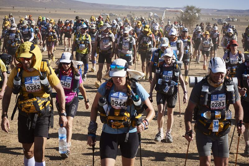 galleries/2016/04/13/marathon-in-the-moroccan-desert/160413-morocco-race6_euymgb