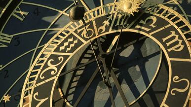 articles/2011/04/03/horoscopes-the-week-of-april-3/romano-astrology_152953_etrto4