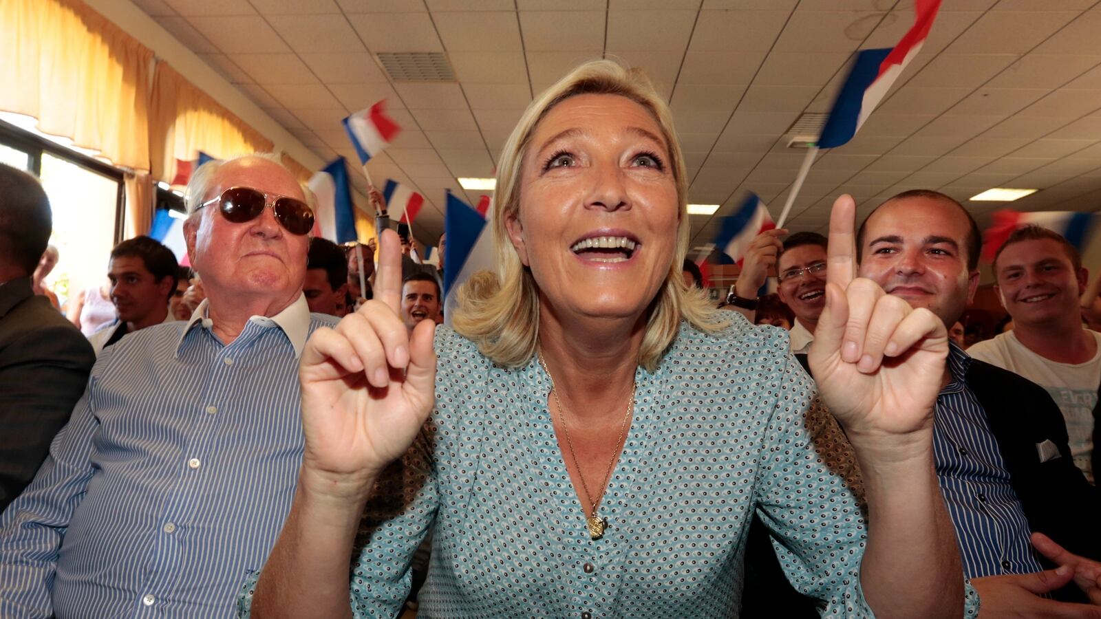 cheats/2017/02/05/marine-le-pen-launches-french-presidential-bid/170205-marine-le-pen-cheat_hgszvt