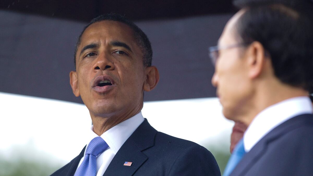 cheats/2011/10/13/obama-vows-sanctions-for-iran-plot/obama-presser-cheat_rbfsqk